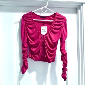 Magenta Cropped Zara top, size M,4,6 NWT